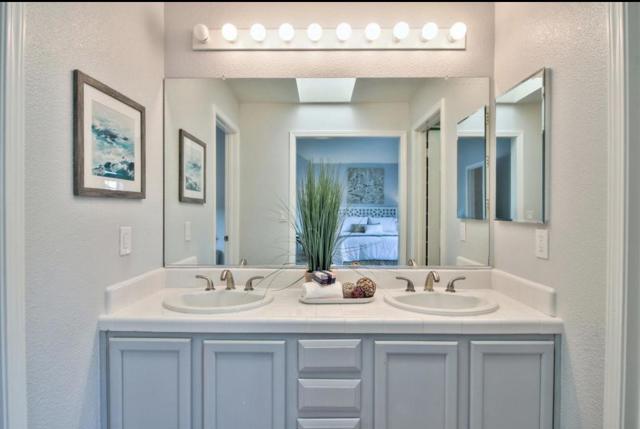 309 Village Circle, Santa Cruz CA: https://media.crmls.org/mediaz/62d2f993-e973-4625-938f-2450148775d0.jpg