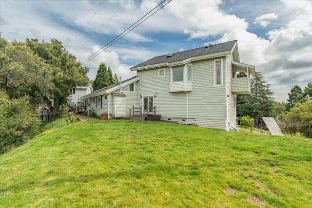1501 Hidden Valley Road, Soquel CA: https://media.crmls.org/mediaz/62d43c01-cf0c-4149-badd-84efee7b87cc.jpg