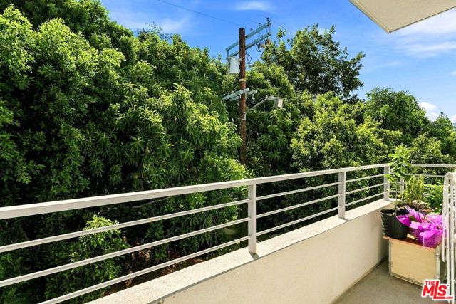 4240 Laurel Canyon Boulevard, 305 photo 12