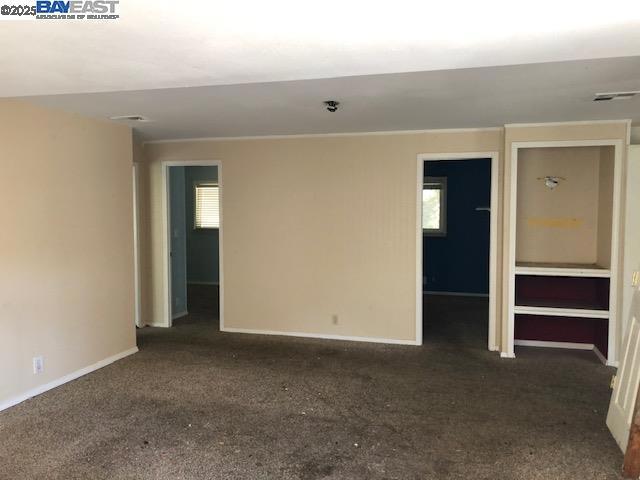 2950 Niles Canyon Rd, Castro Valley CA: https://media.crmls.org/mediaz/62d60d45-3492-4b0e-91d3-abdd69358e0e.jpg