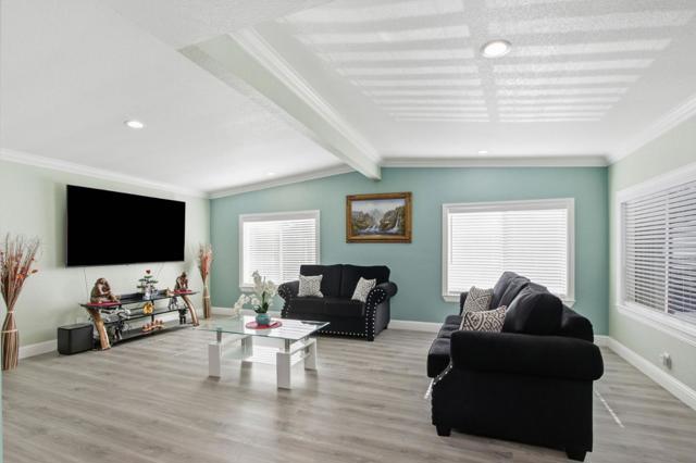 260 Chateau La Salle, San Jose CA: https://media.crmls.org/mediaz/62d657ba-d8cc-4ff7-b047-4ed1d20d9158.jpg