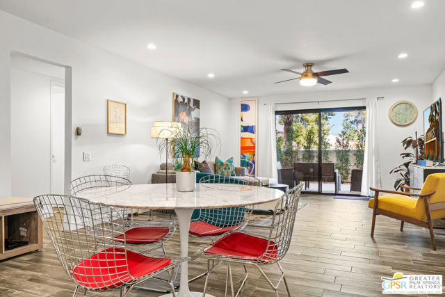 2180 S Palm Canyon Drive, Palm Springs CA: https://media.crmls.org/mediaz/62d77e40-c724-4925-bd81-96f7ad26de1a.jpg