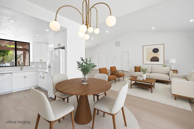 10403 Sunningdale Drive, Rancho Mirage CA: https://media.crmls.org/mediaz/62d79601-be2e-4dfa-a6d0-d542b1043476.jpg