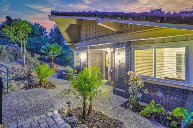 Image 3 of 45 For 553 Golf Club Road