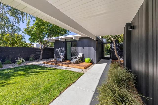 1651 Lexington, San Mateo CA: https://media.crmls.org/mediaz/62d8d2a2-2c06-4eb5-8058-244a0c08d8a0.jpg