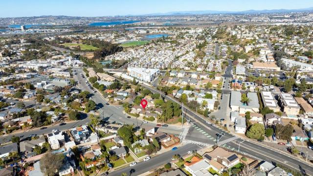 3830 Tennyson St, San Diego, California 92107, 3 Bedrooms Bedrooms, ,2 BathroomsBathrooms,Single Family Residence,For Sale,Tennyson St,250019023SD