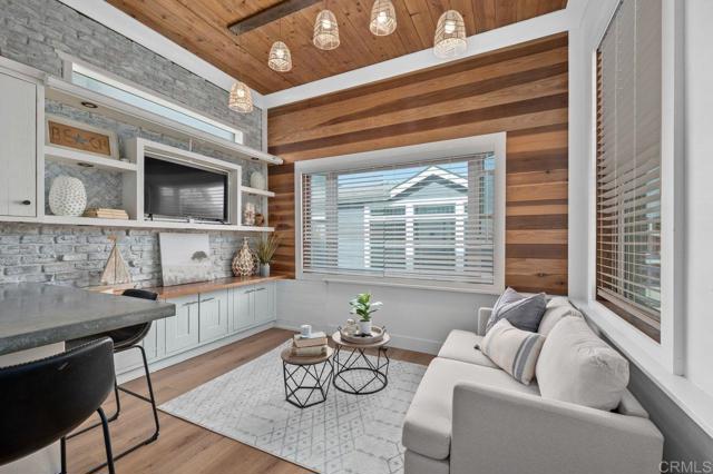 159 W Diana, Encinitas CA: https://media.crmls.org/mediaz/62dbd365-f461-44d9-b71e-2e02cd90b673.jpg