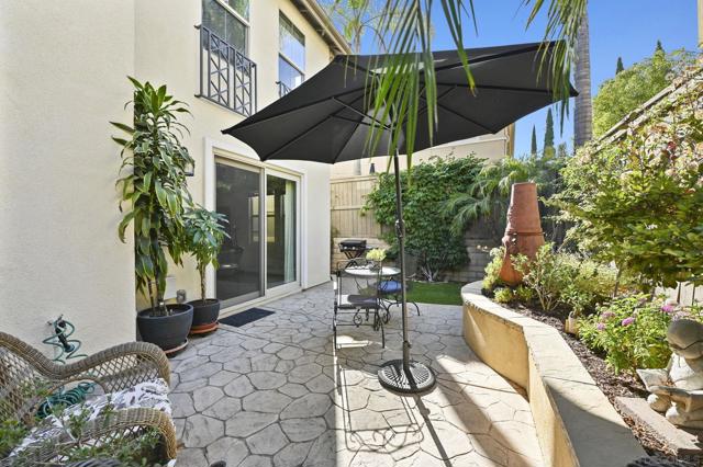 2641 Bellezza Dr, San Diego CA: https://media.crmls.org/mediaz/62ddff8d-24be-414e-95fd-d172e738cc89.jpg