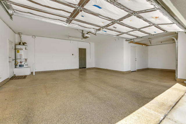 83822 Collection Drive, Indio CA: https://media.crmls.org/mediaz/62de876d-f0a1-4ad9-a257-c57dddb982db.jpg