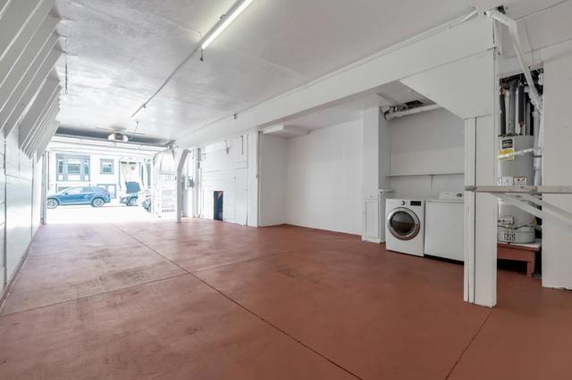 835 Alabama Street, San Francisco CA: https://media.crmls.org/mediaz/62ded9f9-a22e-4d42-8bee-19bd419864de.jpg