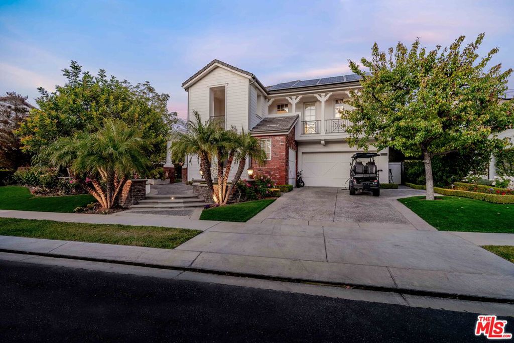 3880 Prado Del Trigo — Traditional