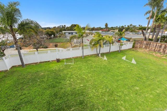 Detail Gallery Image 37 of 46 For 2725 Morning Glory Ln, Carlsbad,  CA 92008 - 3 Beds | 2 Baths