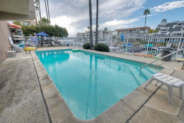 Detail Gallery Image 33 of 33 For 4705 Marina #10,  Carlsbad,  CA 92008 - 2 Beds | 2 Baths