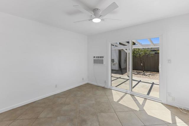 1745 Acorn St, Escondido CA: https://media.crmls.org/mediaz/62dfd3e9-05cb-4839-adb0-f7b10199e571.jpg