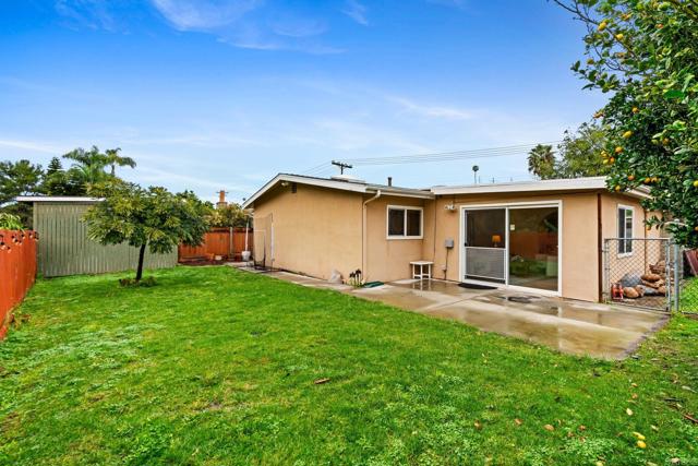 Detail Gallery Image 16 of 22 For 4927 Chateau Drive, San Diego,  CA 92117 - 3 Beds | 1 Baths