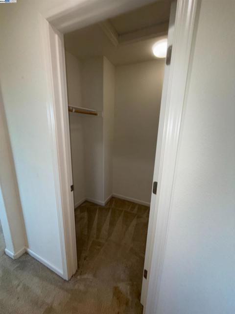 2746 Gracie Pl, Fairfield CA: https://media.crmls.org/mediaz/62e1659b-561e-4663-83b9-be7bac794354.jpg