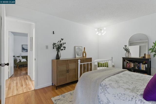 1700 Laguna St, Concord CA: https://media.crmls.org/mediaz/62e3de36-a554-45be-8f6c-9d89250e43d7.jpg