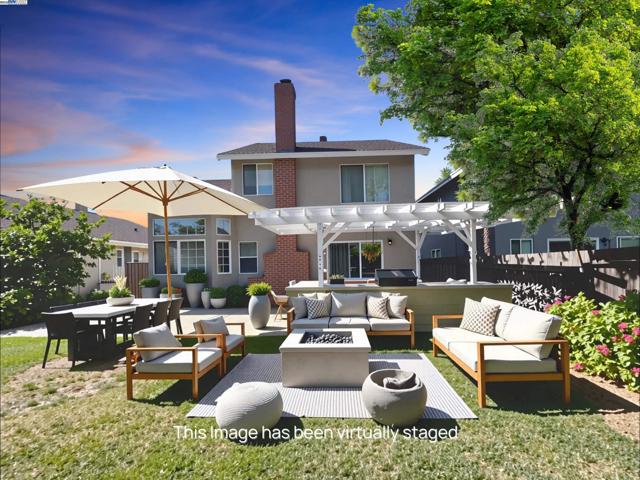 85 Phillips Ct, Tracy CA: https://media.crmls.org/mediaz/62e4b96e-b65e-4f90-b862-81ac4d6a9df7.jpg