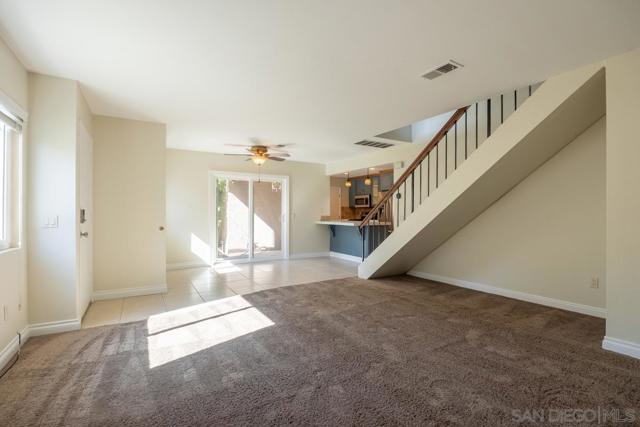 13669 Comuna Drive, Poway CA: https://media.crmls.org/mediaz/62e51542-423a-4d58-8536-6d183882d43d.jpg