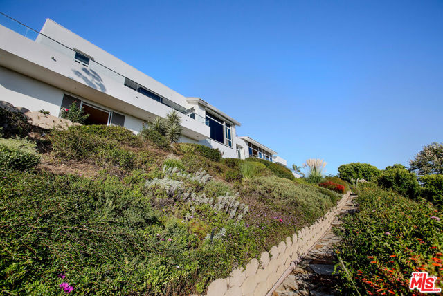 Drew Fenton | 27454 Winding Way Malibu CA | MLS: 7438314