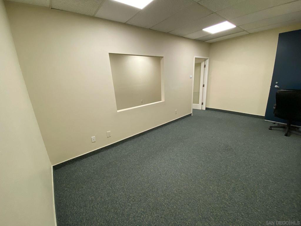 MLS #250040949SD image #17