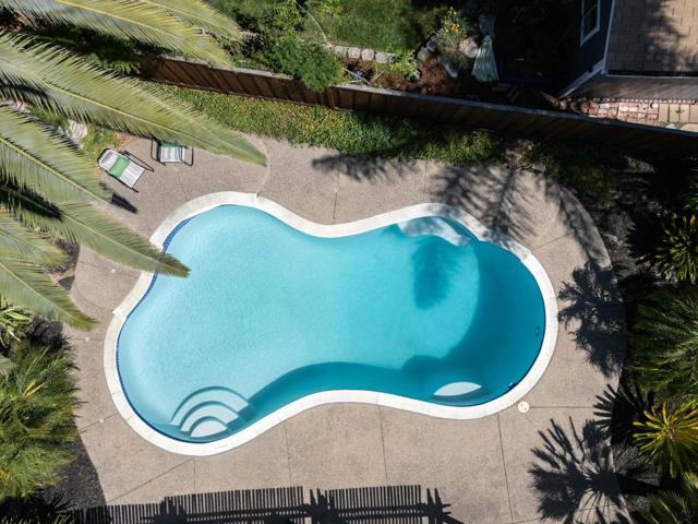 1417 Briarberry Lane, Gilroy CA: https://media.crmls.org/mediaz/62e6838f-6423-4ebd-bd56-260a031102af.jpg