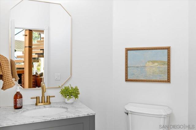 Image 52 of 75 For 2814 Paseo Del Sol