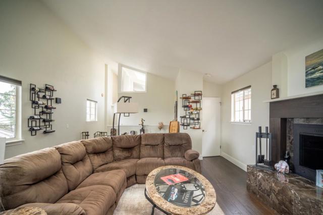 879 Lottie Street, Monterey CA: https://media.crmls.org/mediaz/62e78998-b55d-461f-9098-ed0177dc61b2.jpg