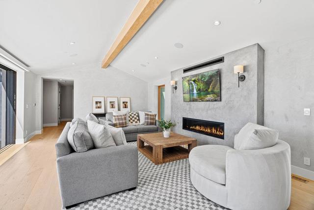 18290 Cochrane Road, Morgan Hill CA: https://media.crmls.org/mediaz/62e78ebe-7957-4616-8d33-a658a31cdc28.jpg