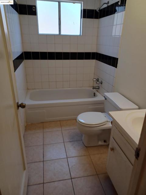 3163 S Francisco Way, Antioch CA: https://media.crmls.org/mediaz/62e79496-cefc-42f4-82c3-55c89c5371b6.jpg