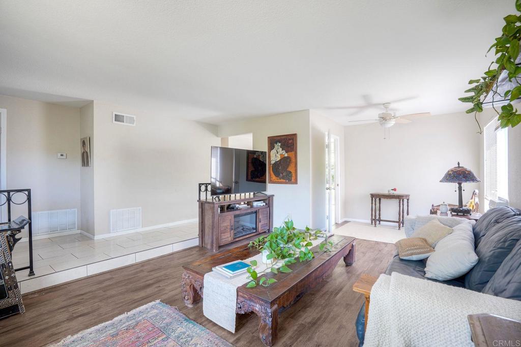 6947 Weller Street - photo 5