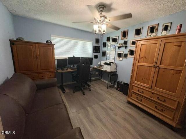 Detail Gallery Image 4 of 15 For 554 W Avenue J-11, Lancaster,  CA 93534 - 4 Beds | 3 Baths