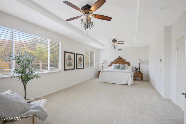 181 Dusty Rose Court, Simi Valley CA: https://media.crmls.org/mediaz/62ea97ad-97c1-405a-bad8-9dd741b8d66e.jpg