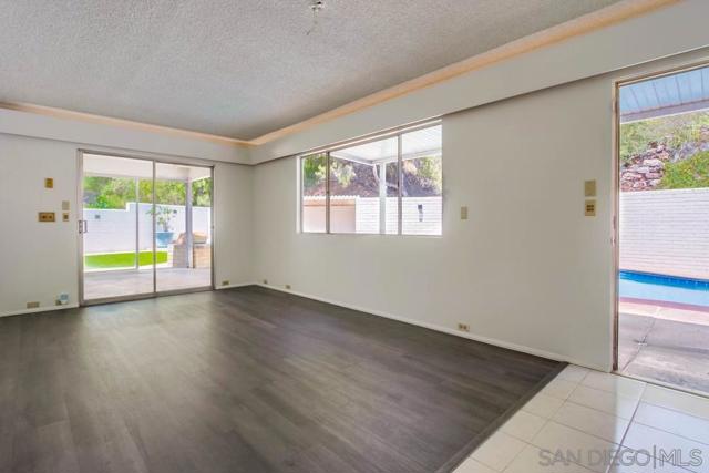 4711 ASHBY ST, San Diego CA: https://media.crmls.org/mediaz/62eae575-366d-4e28-89bf-c86f340e9cf3.jpg