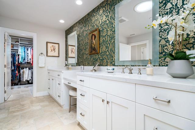 9 Furman Court, Rancho Mirage CA: https://media.crmls.org/mediaz/62ec7a2d-d504-4694-b9bc-c9c77088f3fa.jpg