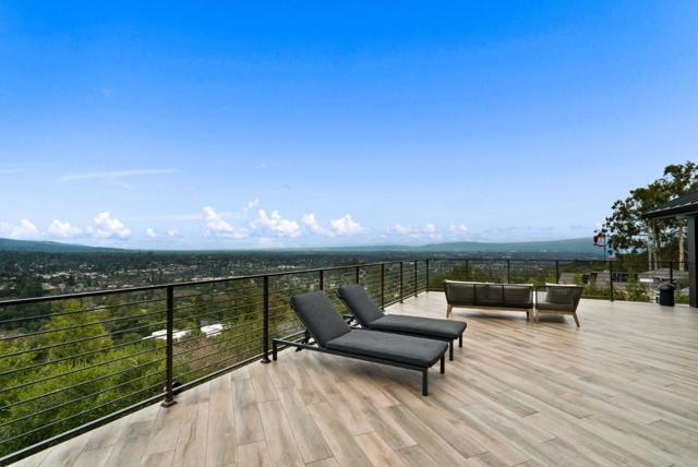 17808 Tourney Road, Los Gatos CA: https://media.crmls.org/mediaz/62ede8e1-0160-4540-966b-4a8853d3294d.jpg