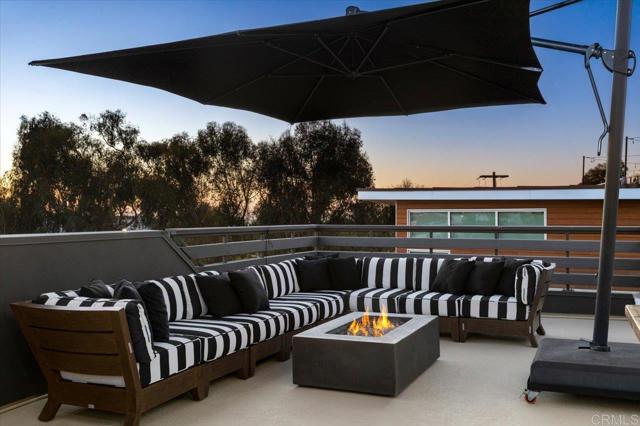 Detail Gallery Image 15 of 63 For 2517 State St, Carlsbad,  CA 92008 - 2 Beds | 2/2 Baths