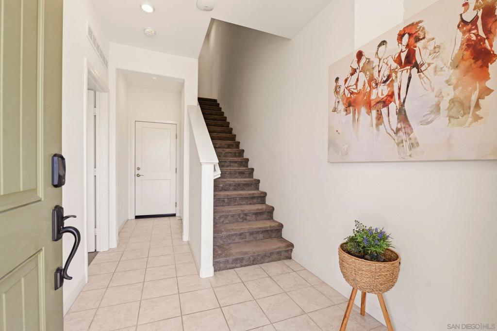 1813 Mesquite Way - photo 6