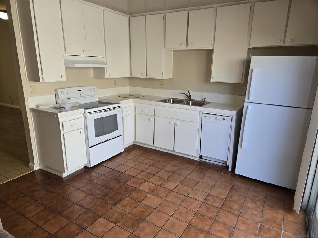 MLS #250037059SD image #5