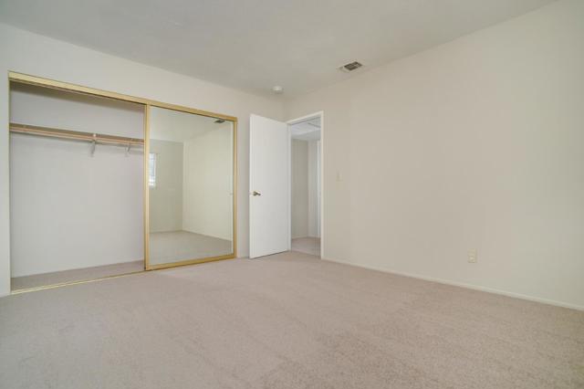 6871 Barbara Lee Circle, Sacramento CA: https://media.crmls.org/mediaz/62eed7c7-eba7-4ba2-860d-2edf66531ff6.jpg