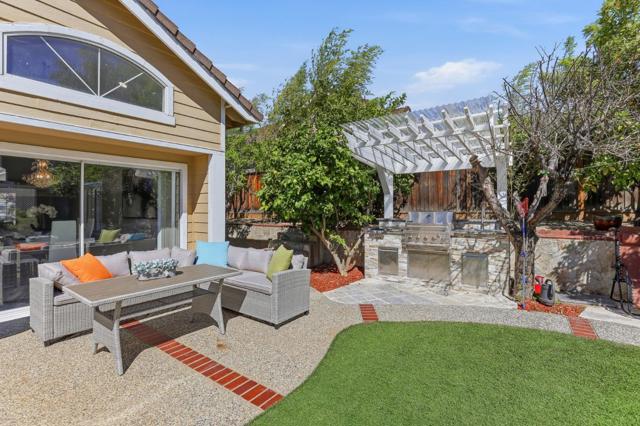 4168 Pinot Gris Way, San Jose CA: https://media.crmls.org/mediaz/62efad79-8c71-4da9-9411-79751d8c4351.jpg
