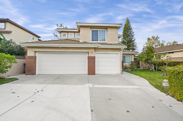 Detail Gallery Image 2 of 54 For 1065 S Hanlon Way, Anaheim Hills,  CA 92808 - 5 Beds | 3/1 Baths