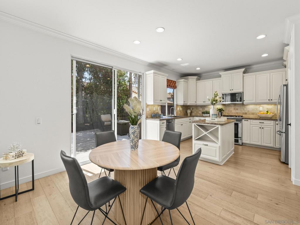 1423 Sapphire - photo 17