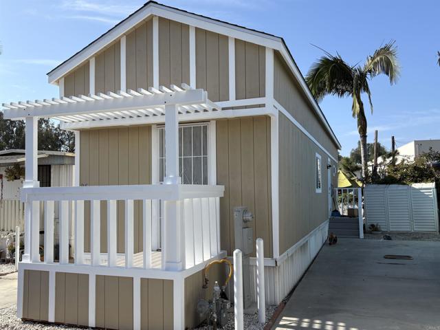 Detail Gallery Image 1 of 1 For 235 W Aviation Rd #36,  Fallbrook,  CA 92028 - 1 Beds | 1 Baths