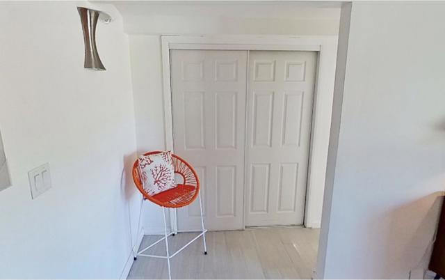 1950 N Magnolia Road, Palm Springs CA: https://media.crmls.org/mediaz/62f2915b-4733-486b-80bd-8df9bfee0b2c.jpg