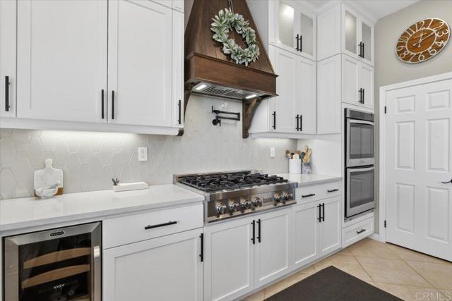 Detail Gallery Image 24 of 74 For 877 Hidden View Ln, Escondido,  CA 92027 - 4 Beds | 2/1 Baths