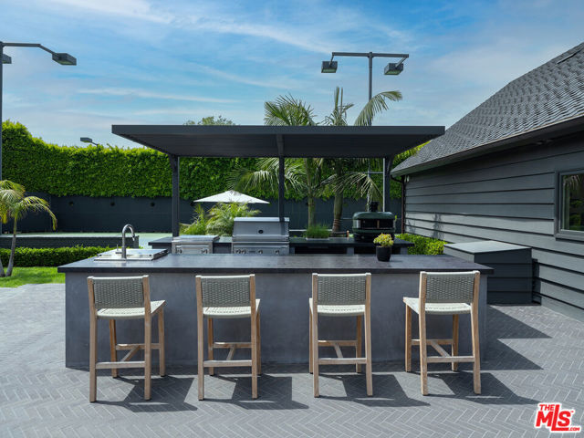 Drew Fenton | 23122 Mariposa De Oro Street Malibu CA | MLS: 7176819