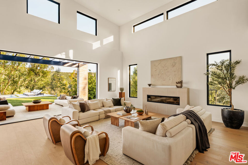MLS #26985029 image #3