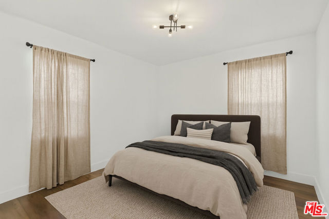 6727 7th Avenue, Los Angeles CA: https://media.crmls.org/mediaz/62f4b99b-53d5-47ae-9fb1-72f52d59da63.jpg