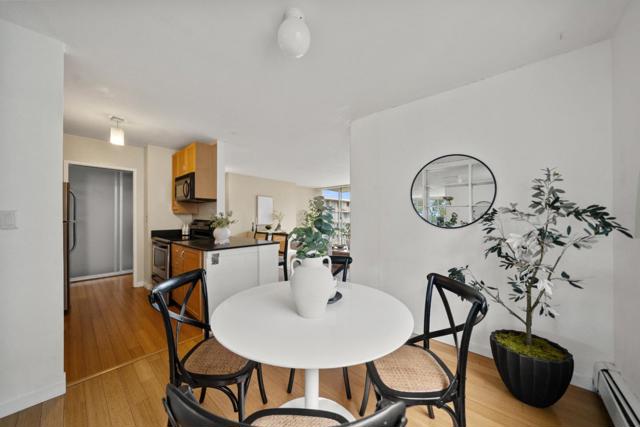 300 Davey Glen Road, Belmont CA: https://media.crmls.org/mediaz/62f647cc-9b0e-403f-a07a-09f88625b782.jpg